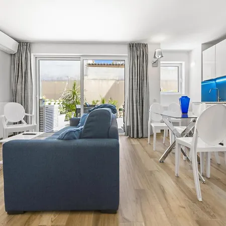 Ng - A 10 Mn Du Palais Des Festivals Apartment